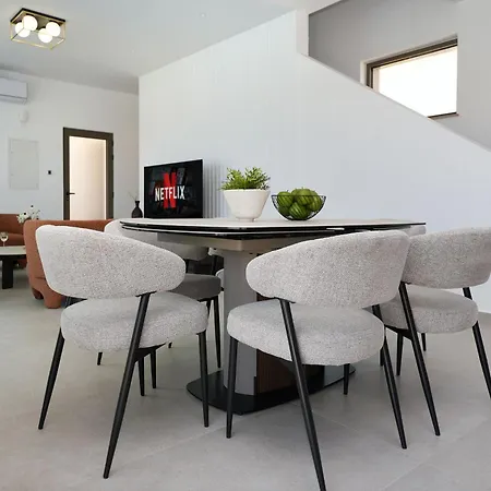 Princess Nefeli Luxury - Large Pool 度假居 *