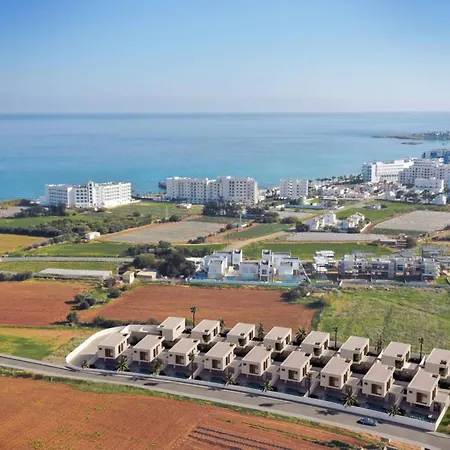 Feriehus Princess Nefeli Luxury - Large Pool Paralimni